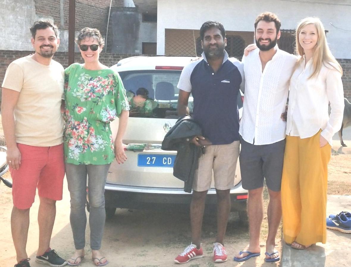 Mini Homestay Khajurāho エクステリア 写真