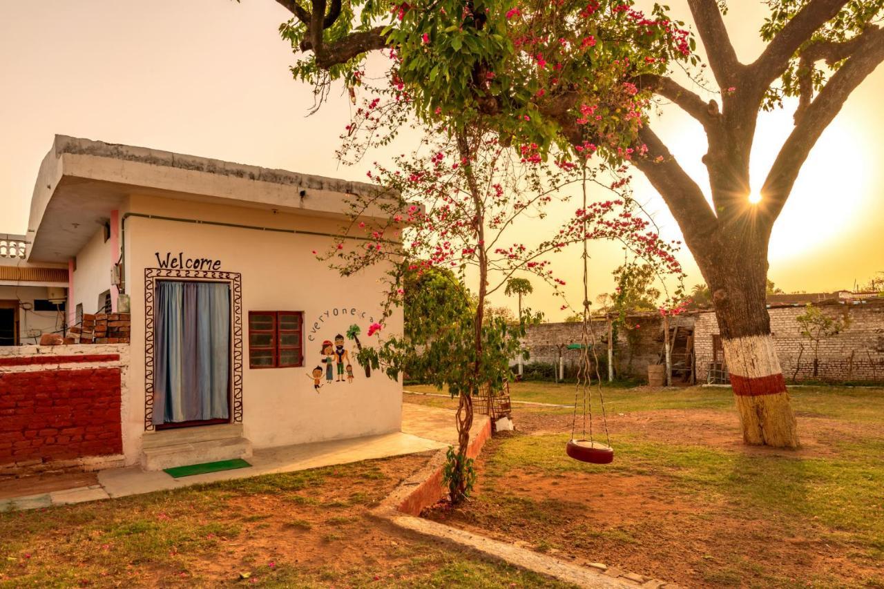 Mini Homestay Khajurāho エクステリア 写真